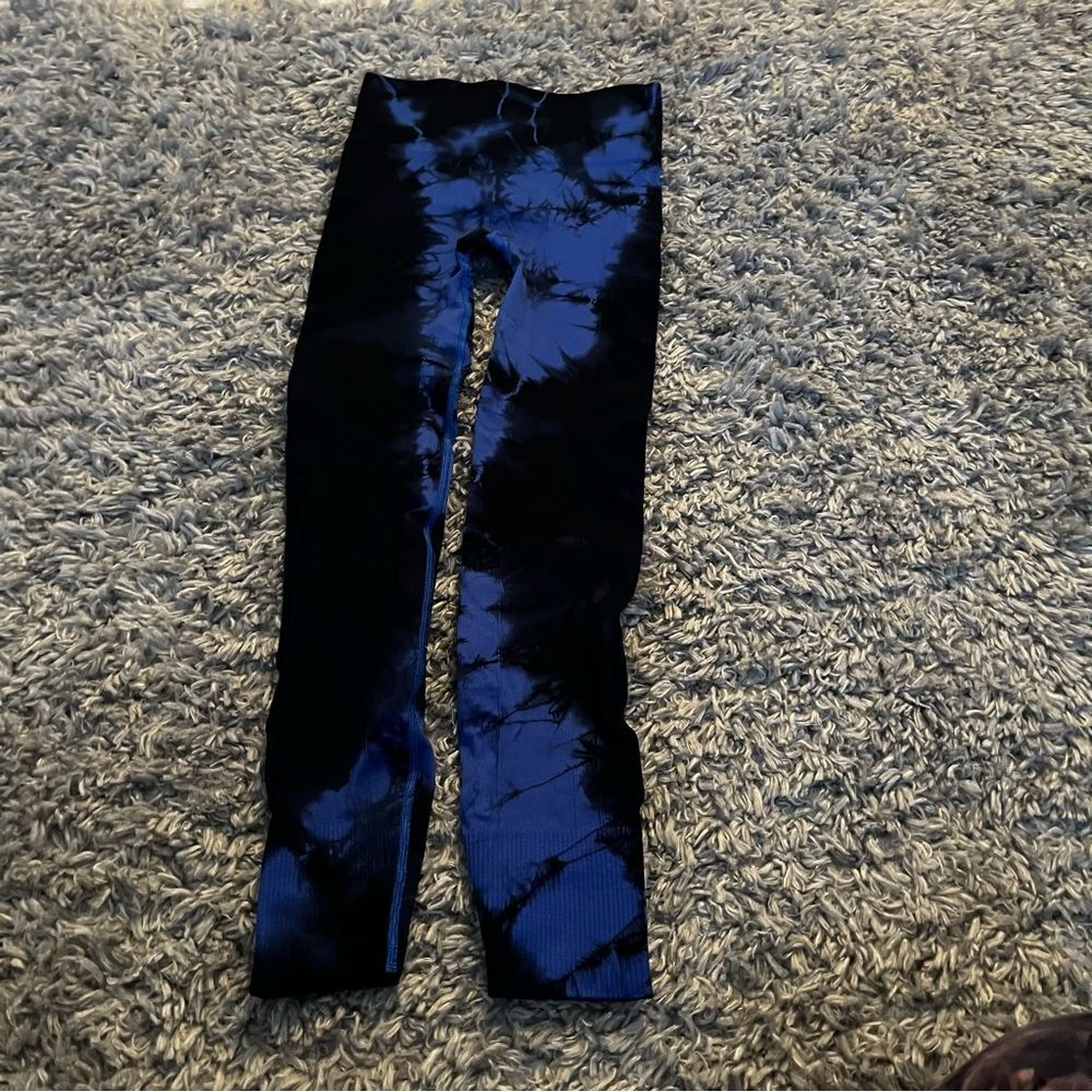 lululemon seamless high rise compressive leggings size 4